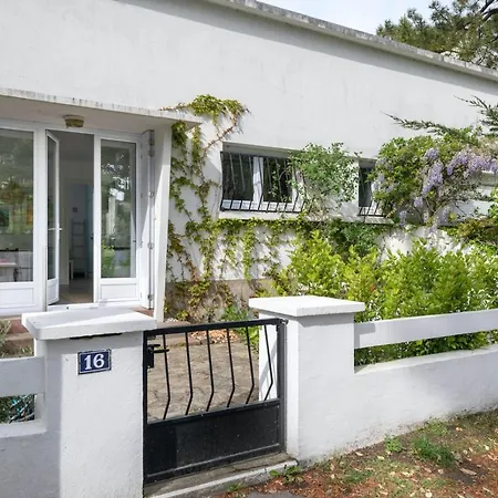 Hébergement de vacances Votre Cocon à Proximité De La De *